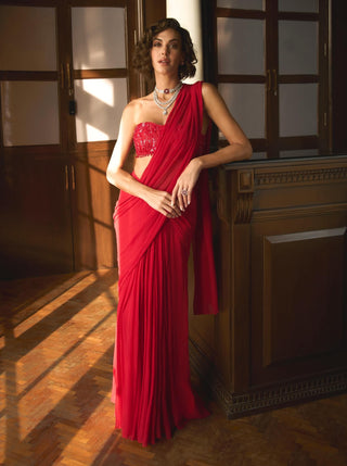 Red chiffon pre-stitched saree and bustier