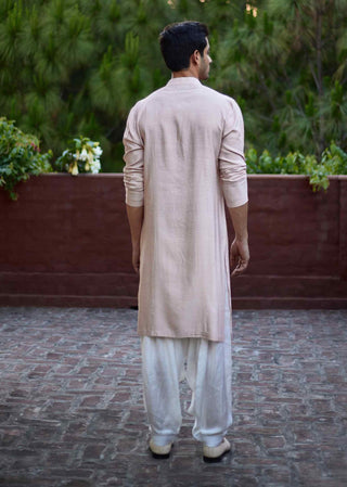 Sajid peach kurta and salwar