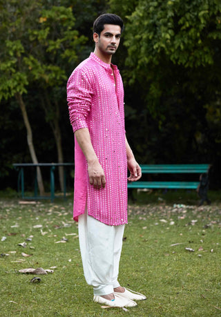 Yasir rani pink kurta and salwar