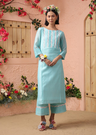 Blue pintuck kurta set