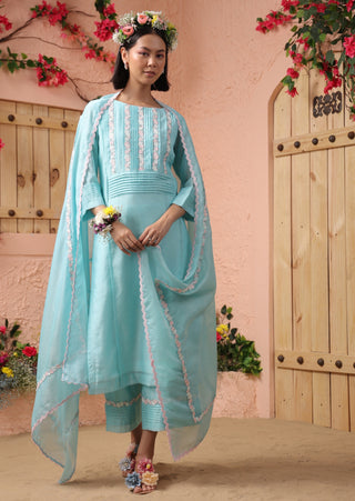 Blue pintuck kurta set