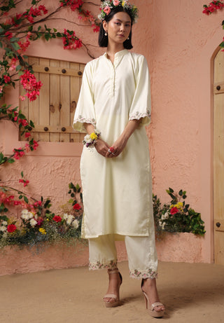 Lemon yellow straight kurta and pant