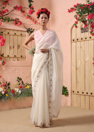 Ivory lace border saree and blouse