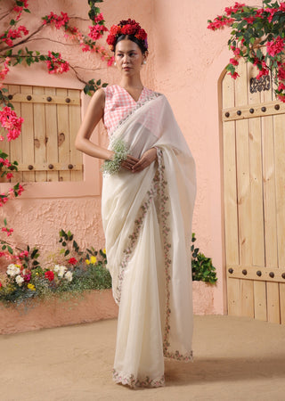 Ivory lace border saree and blouse