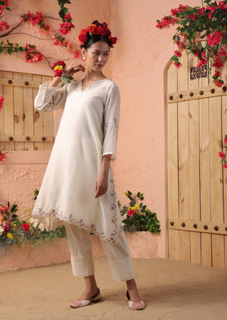 Ivory lace kurta and pant