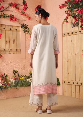 Ivory pintuck kurta set