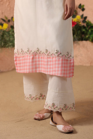 Ivory pintuck kurta set