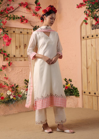 Ivory pintuck kurta set