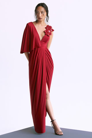 Red plunge overlap reim gown