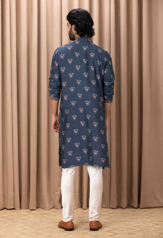 Noor navy blue kurta and pant