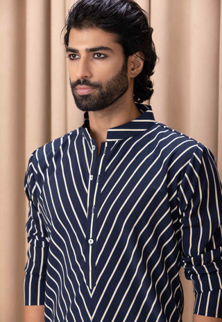 Amaan navy blue kurta and pant