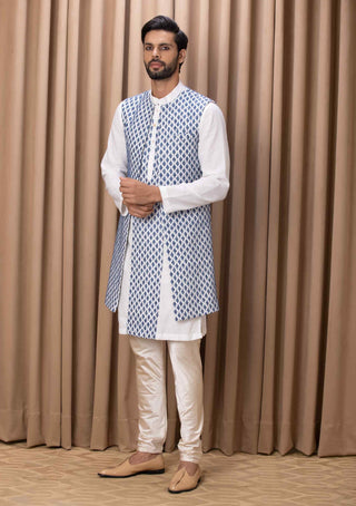 Azaan powder blue bandi set