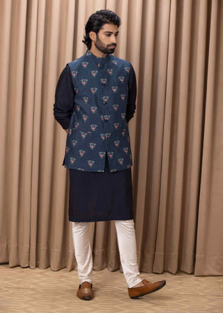 Noor navy bandi set