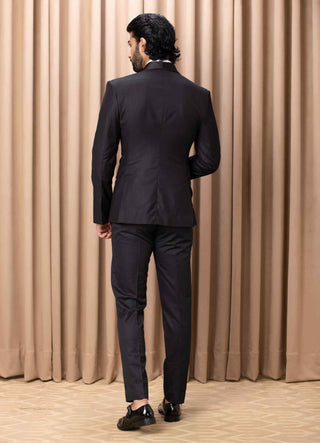 Darek black tuxedo jacket and pant