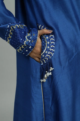 Blue kurta with straight pants & dupatta