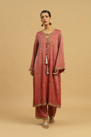 Maroon kurta with wide pants & dupatta