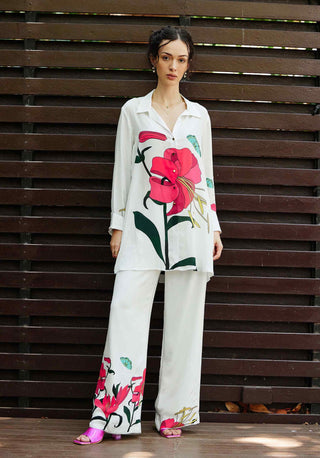 White repose shirt with pant