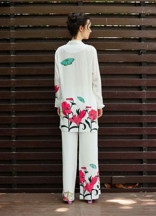 White repose shirt with pant