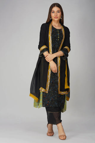 Black leaf print panelled kurta set