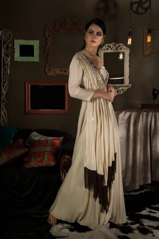 Ivory single shoulder gown