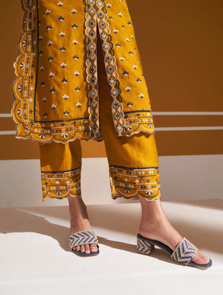 Yellow tate kurta set