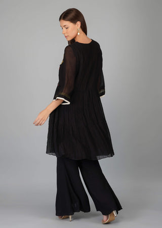 Black applique yoke tiered tunic and pants