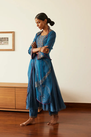 Blue adree kurta set