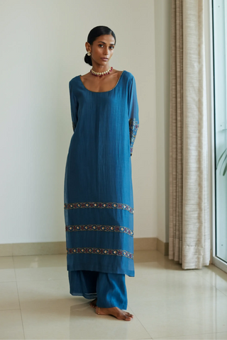 Blue rekha kurta set