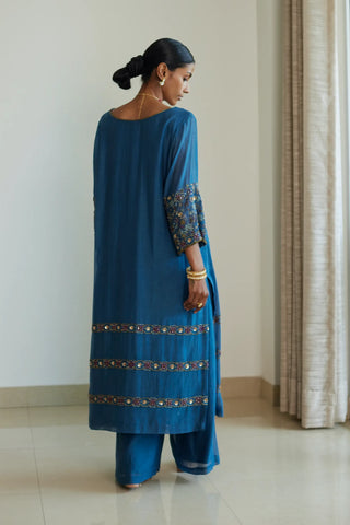 Blue rekha kurta set