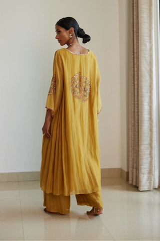 Yellow shashi kurta set