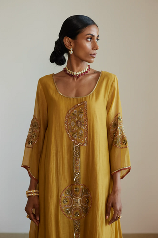 Yellow shashi kurta set