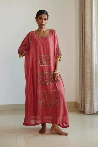 Pink akaari kaftan