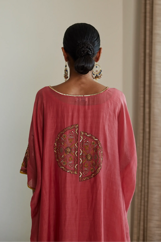 Pink shashi kaftan