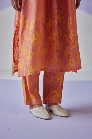 Coral pleat kurta set