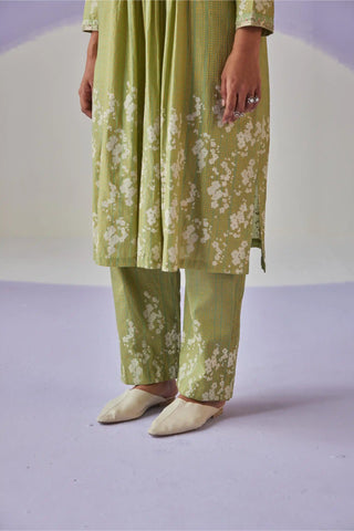 Green yoke kurta set