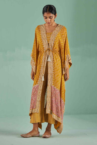 Ochre zig-zag kaftan set