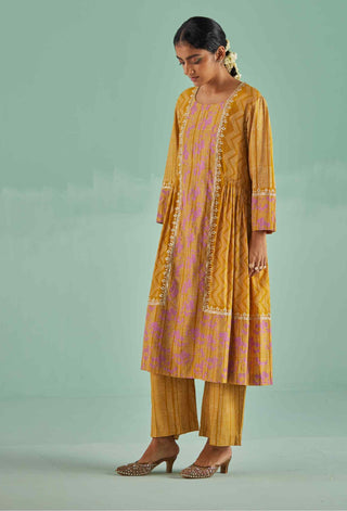 Ochre anti-fit kurta and trouser