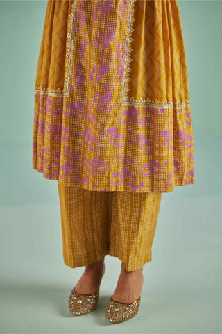 Ochre anti-fit kurta and trouser