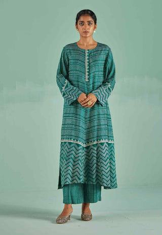 Emerald green a-line kurta and trouser