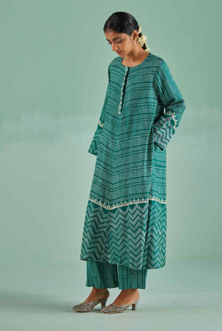 Emerald green a-line kurta and trouser