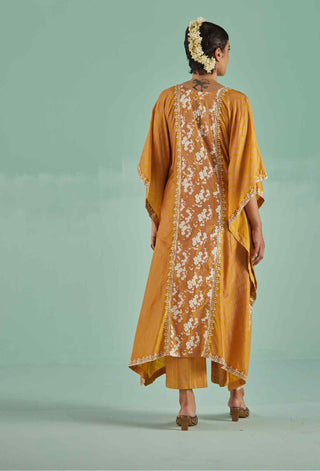 Ochre silk kaftan set