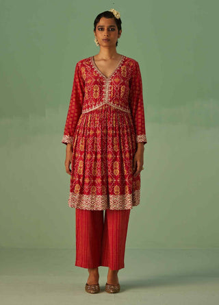 Red short kurta and trouser