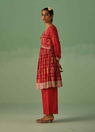 Red short kurta and trouser