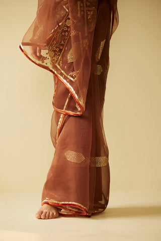 Brown meera saree and blouse piece