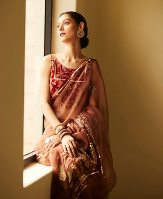 Brown meera saree and blouse piece