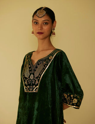 Green meera kurta set