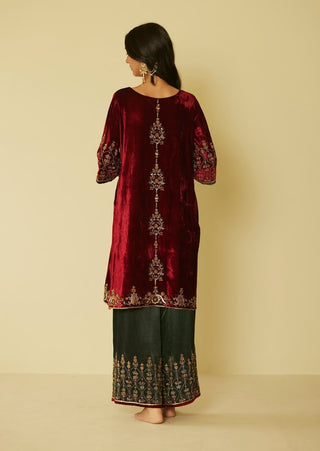 Red bageecha kurta set