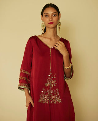 Red arya kurta set