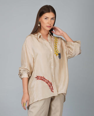 Kora applique flower shirt