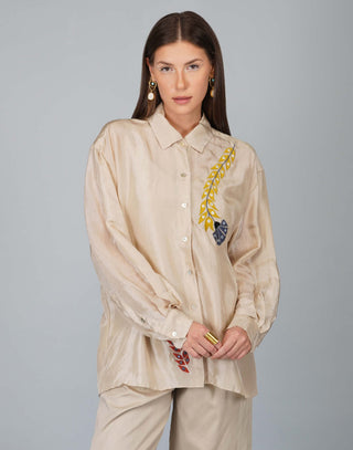 Kora applique flower shirt